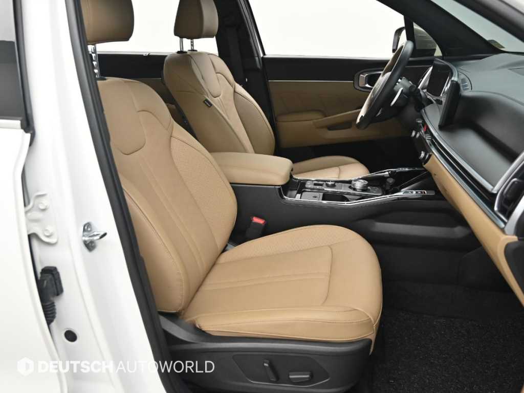 Kia Sorento — photo 10