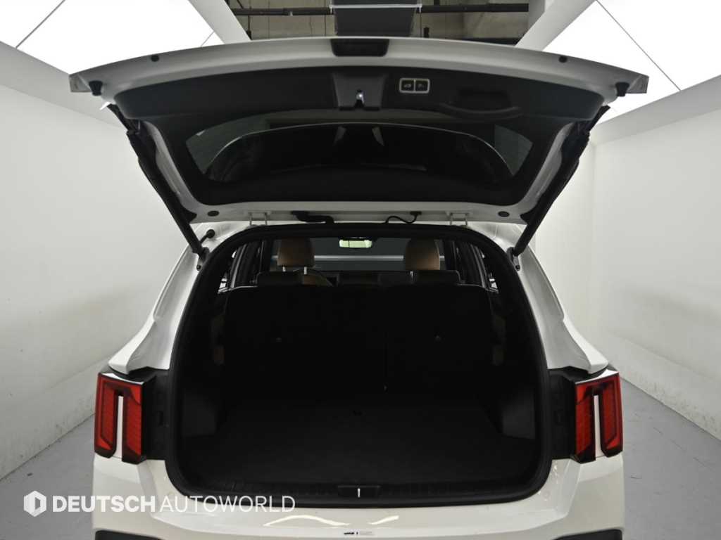 Kia Sorento — photo 19