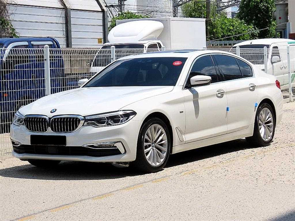 BMW 5-Series — photo 03