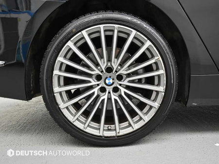 BMW 7-Series — photo 06