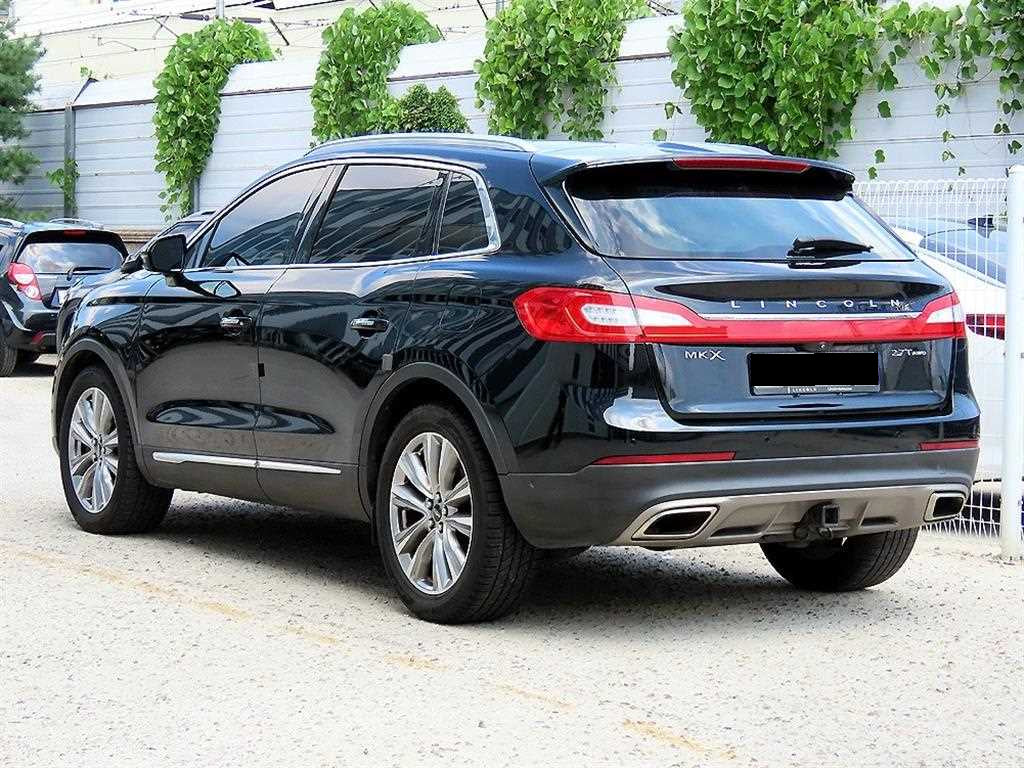 Lincoln MKX — photo 03