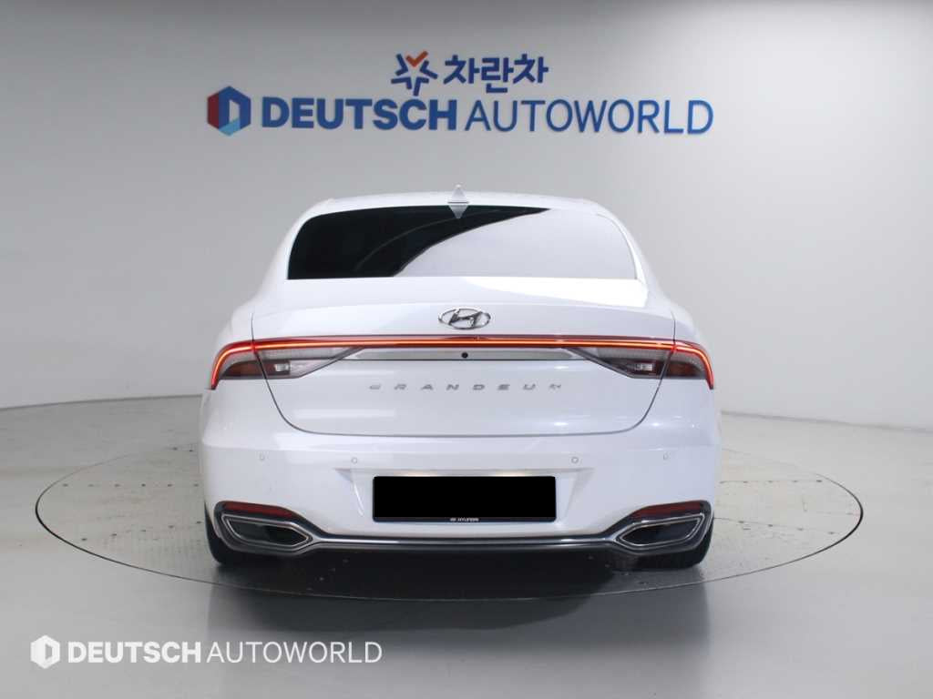 Hyundai Grandeur — photo 04