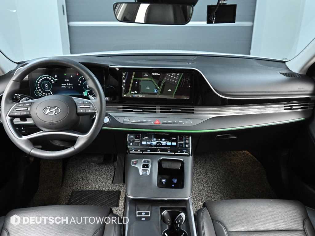 Hyundai Grandeur — photo 11