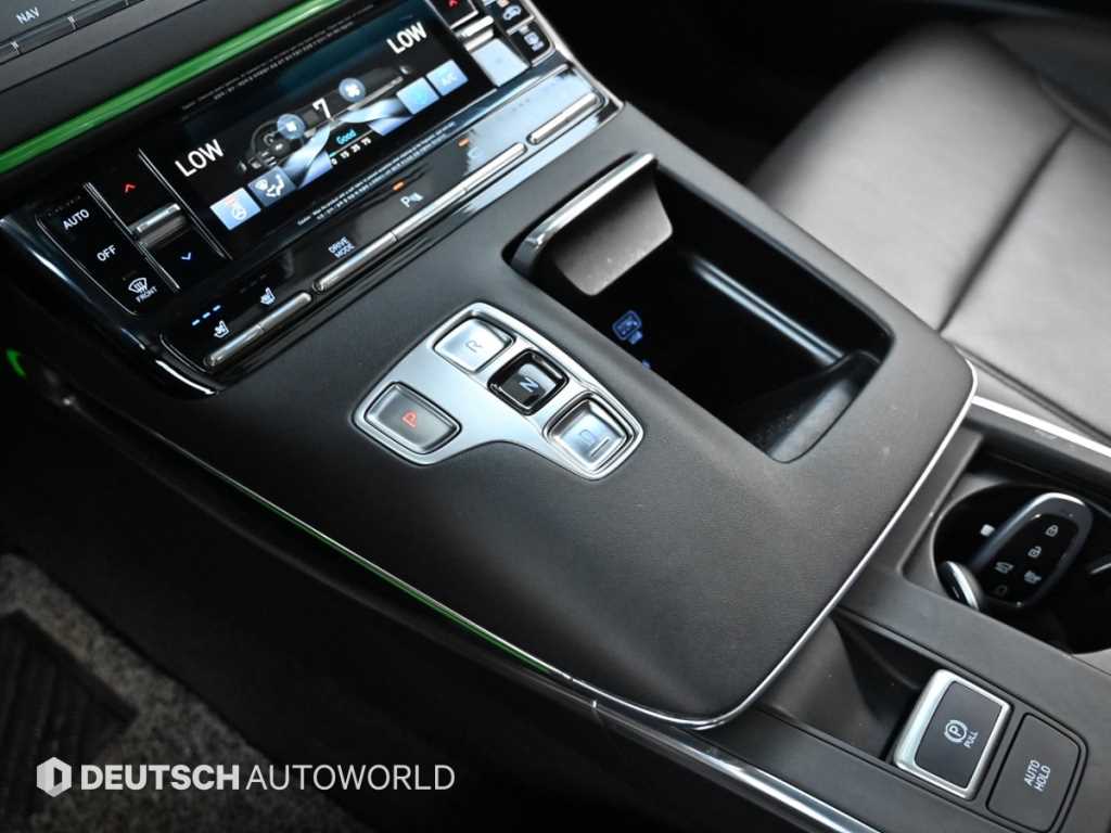 Hyundai Grandeur — photo 12