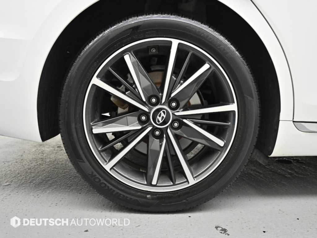 Hyundai Grandeur — photo 20