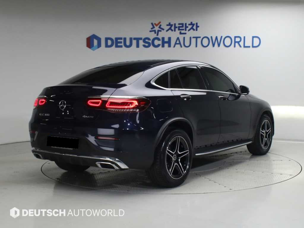Mercedes-Benz GLC-Class — photo 02