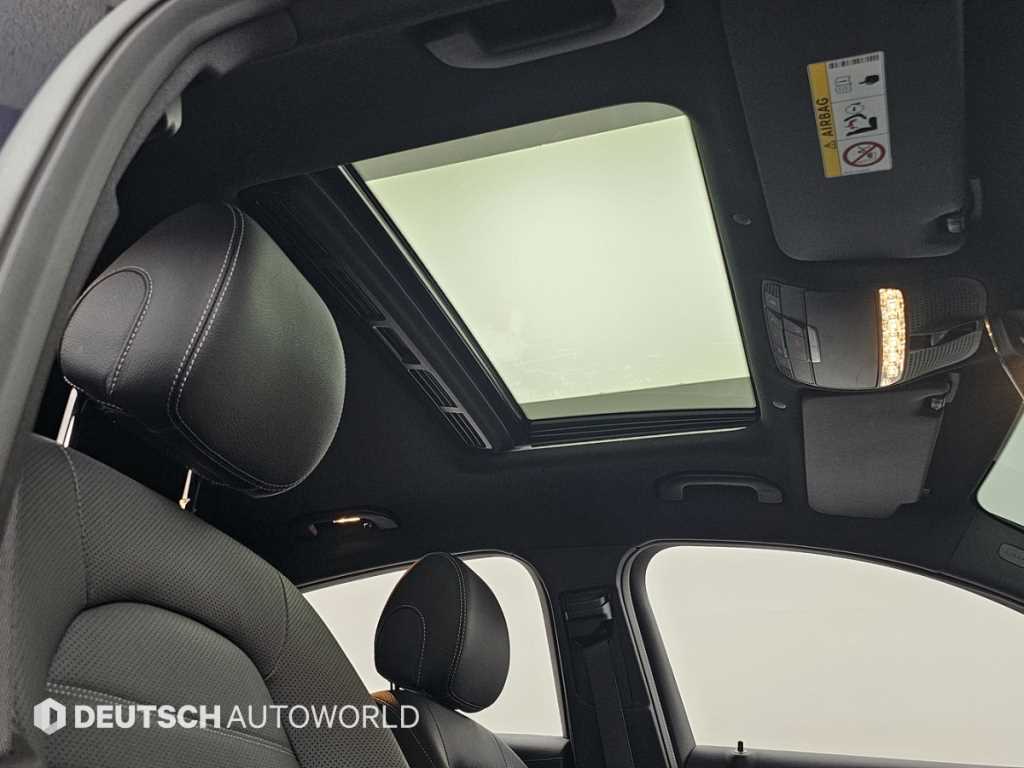 Mercedes-Benz GLC-Class — photo 18