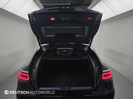 Mercedes-Benz GLC-Class — photo 19