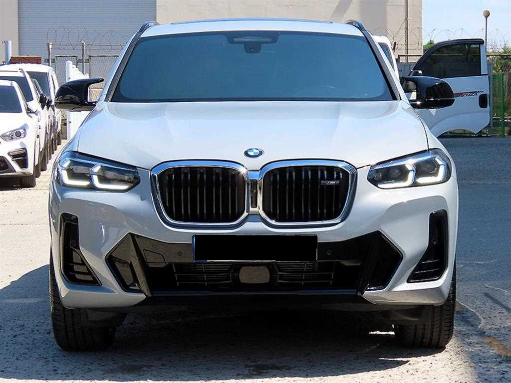 BMW X4 — photo 01