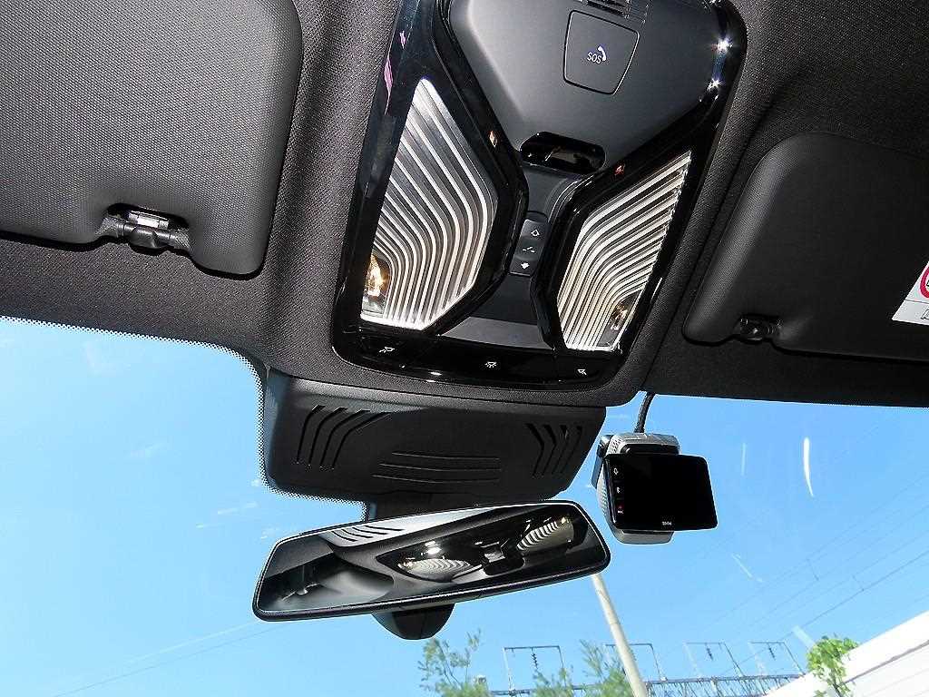 BMW X4 — photo 15