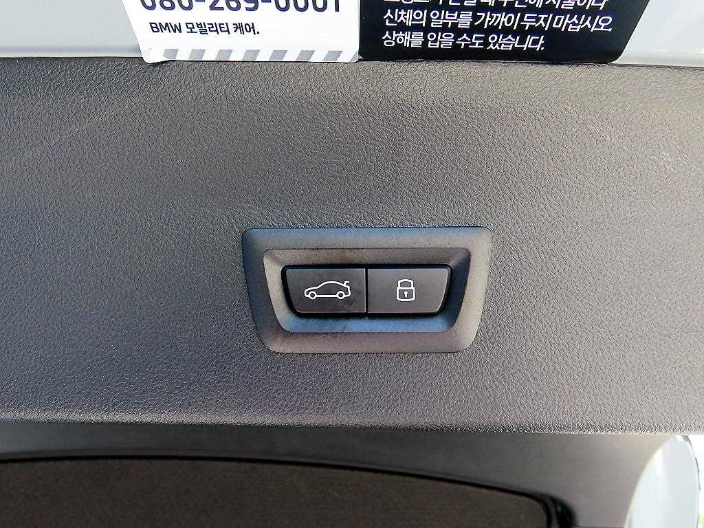 BMW X4 — photo 17