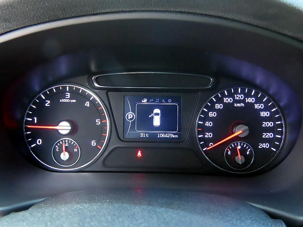 Kia Sorento — photo 09