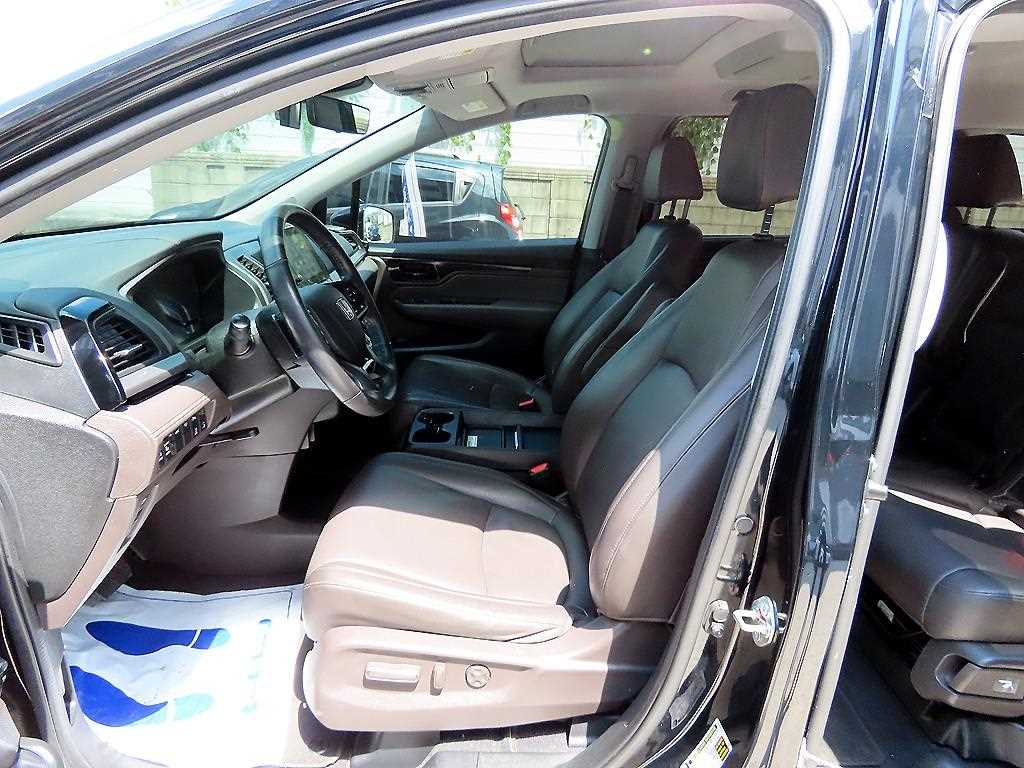 Honda Odyssey — photo 05