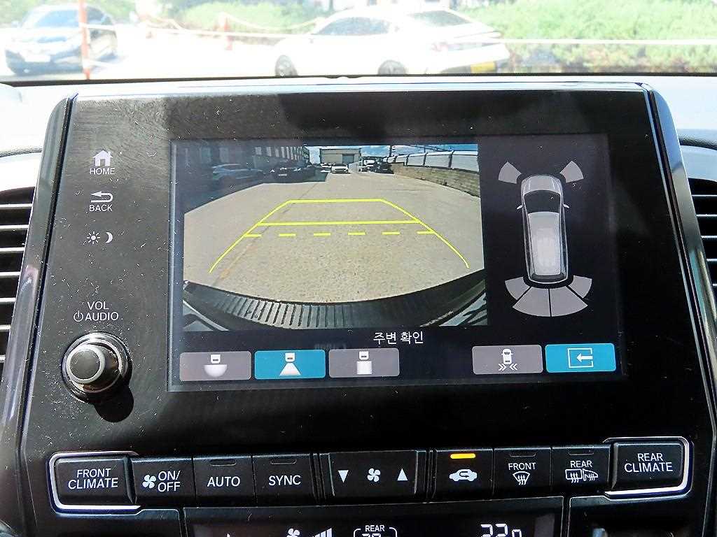 Honda Odyssey — photo 12