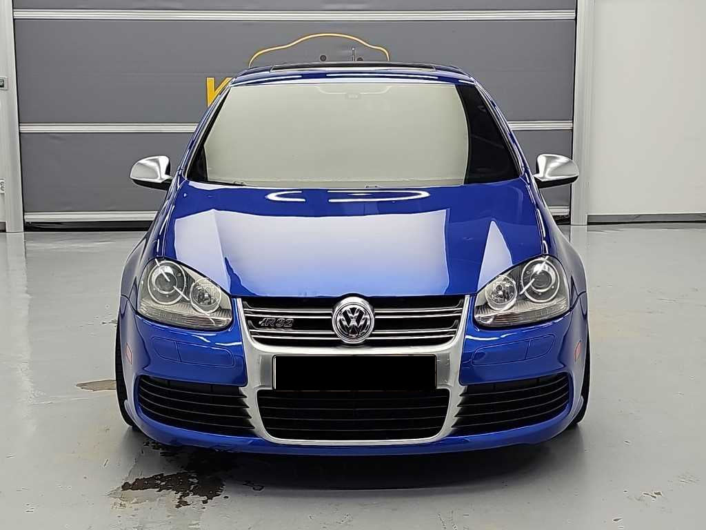 Volkswagen Golf — photo 02