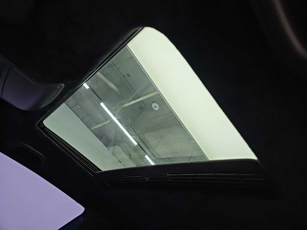 Volkswagen Golf — photo 13