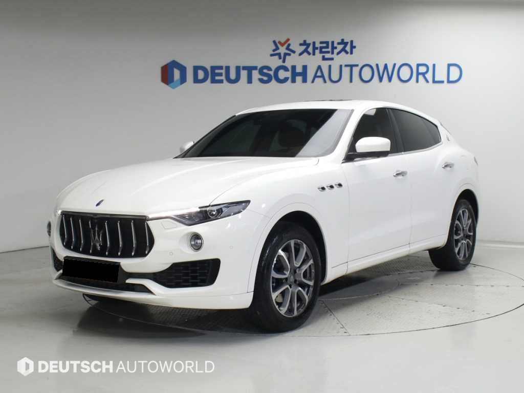 Maserati Levante — photo 01