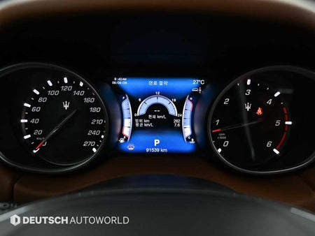 Maserati Levante — photo 08