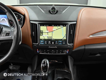 Maserati Levante — photo 14