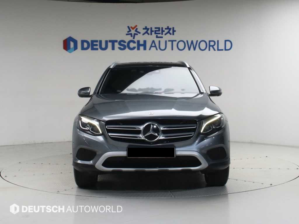 Mercedes-Benz GLC-Class — photo 03