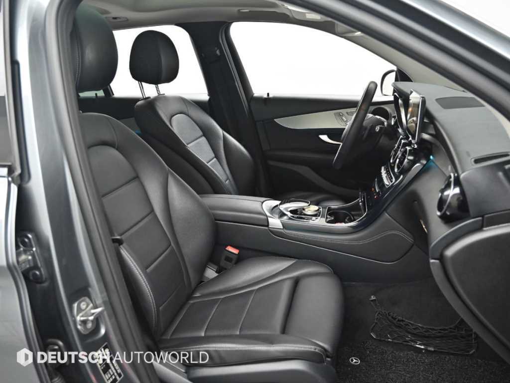Mercedes-Benz GLC-Class — photo 10