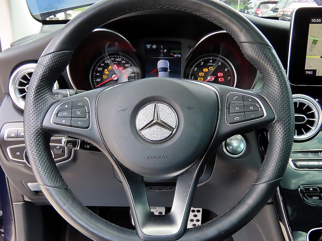 Mercedes-Benz GLC-Class — photo 08