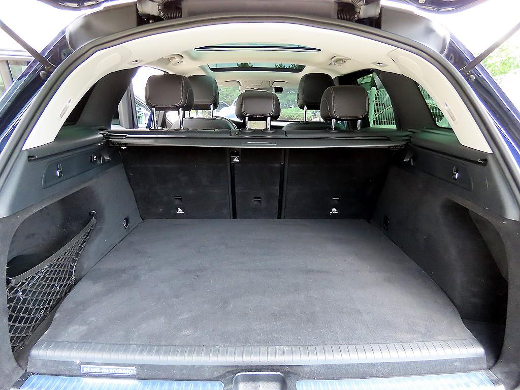 Mercedes-Benz GLC-Class — photo 16
