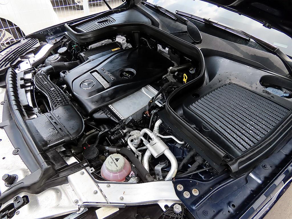 Mercedes-Benz GLC-Class — photo 19