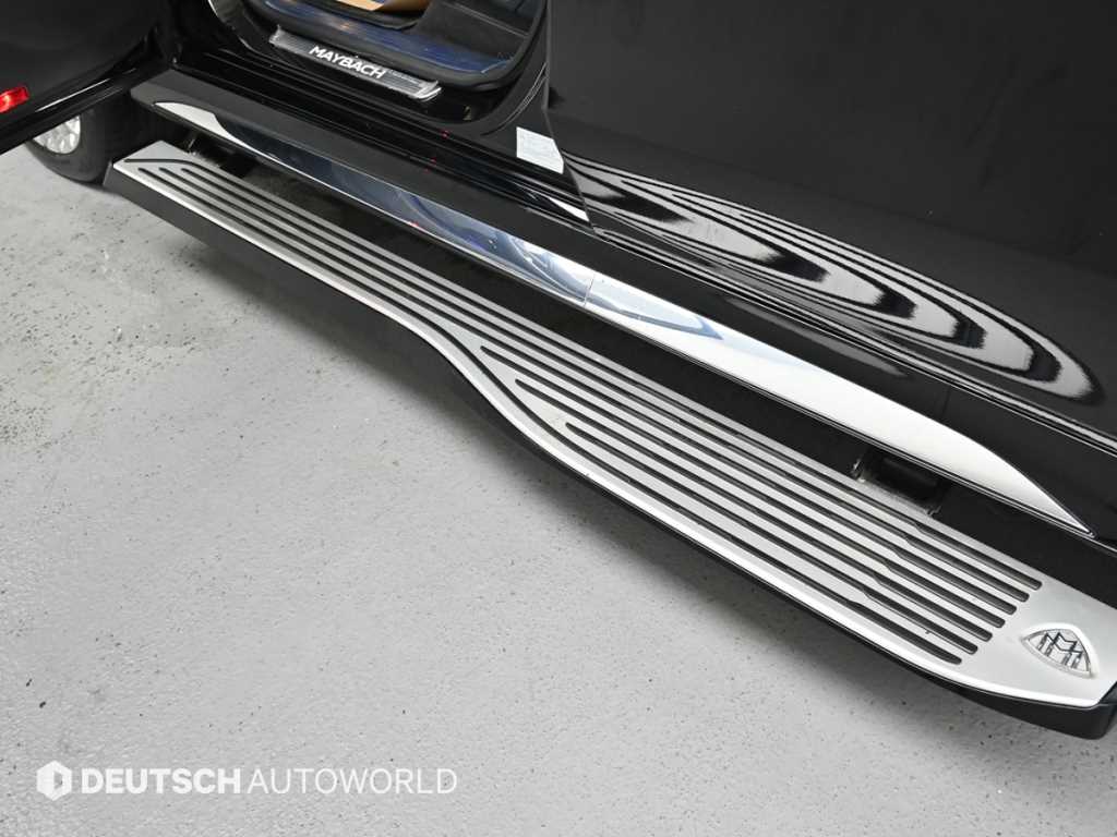 Mercedes-Benz GLS-Class — photo 16