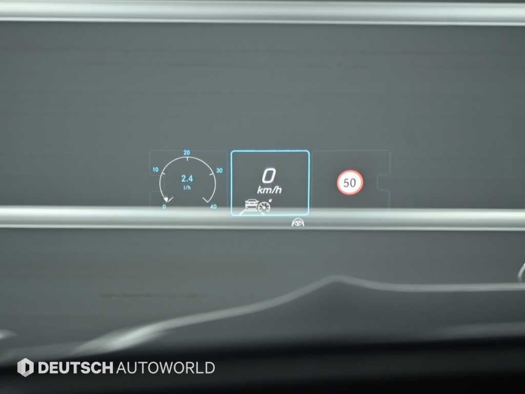Mercedes-Benz GLS-Class — photo 17