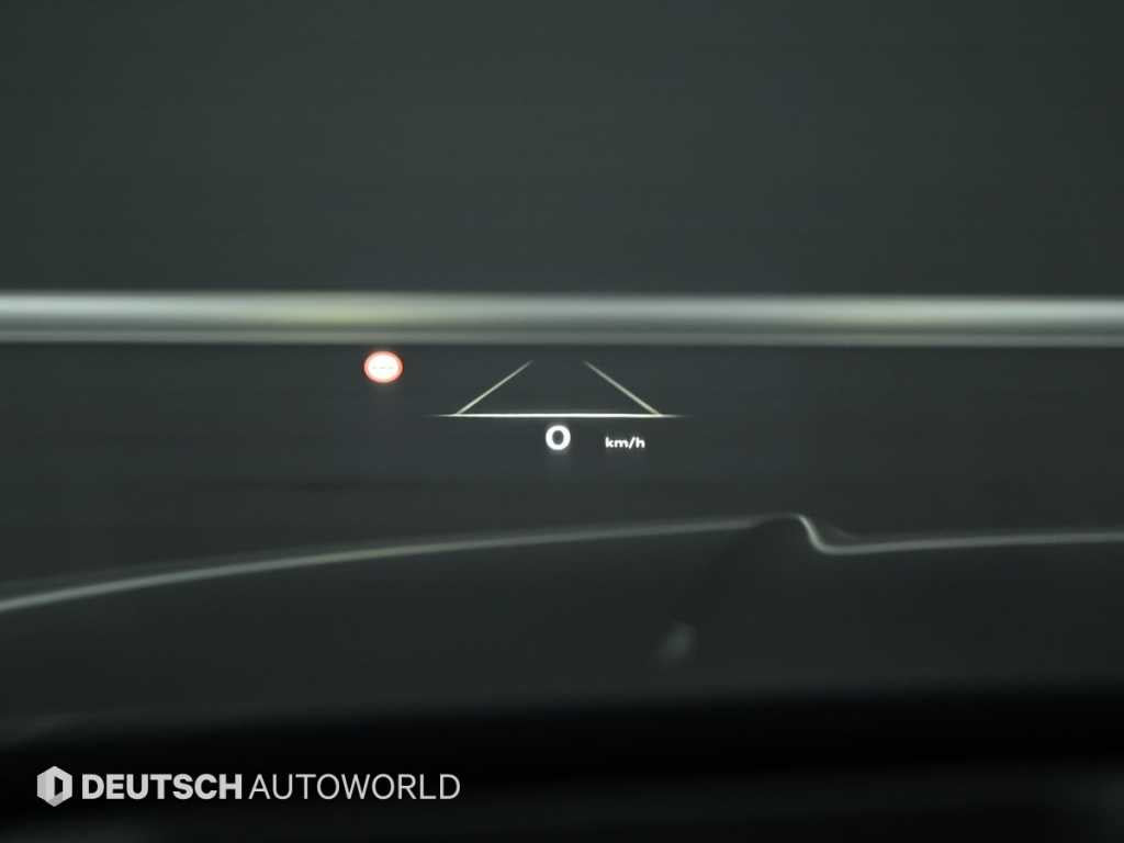 Genesis GV80 — photo 17