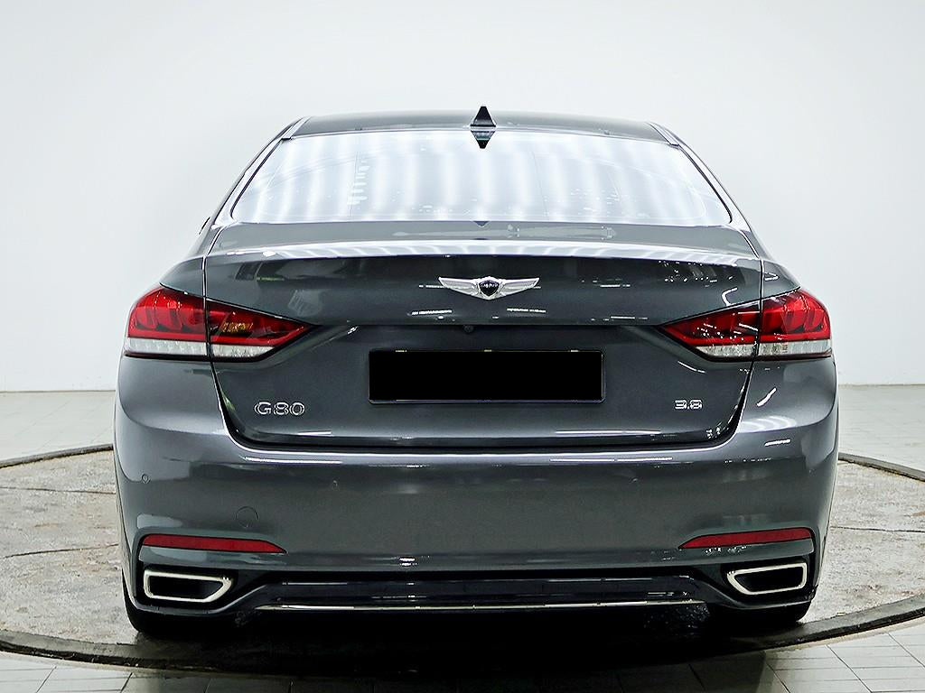 Genesis G80 — photo 03