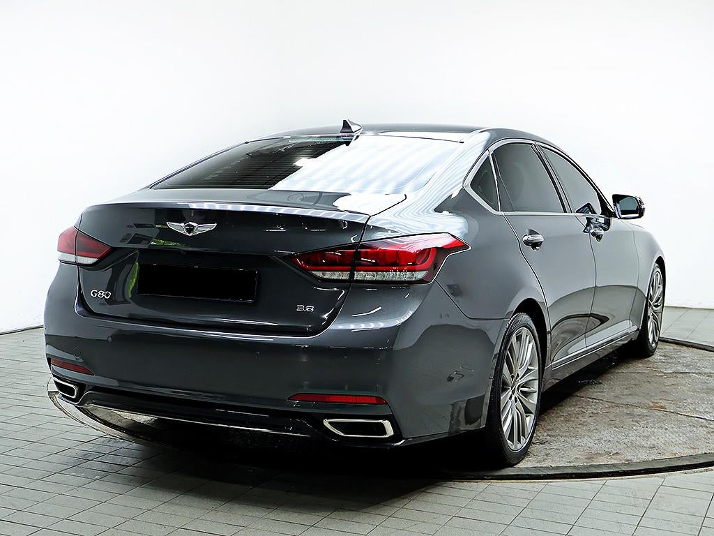 Genesis G80 — photo 04