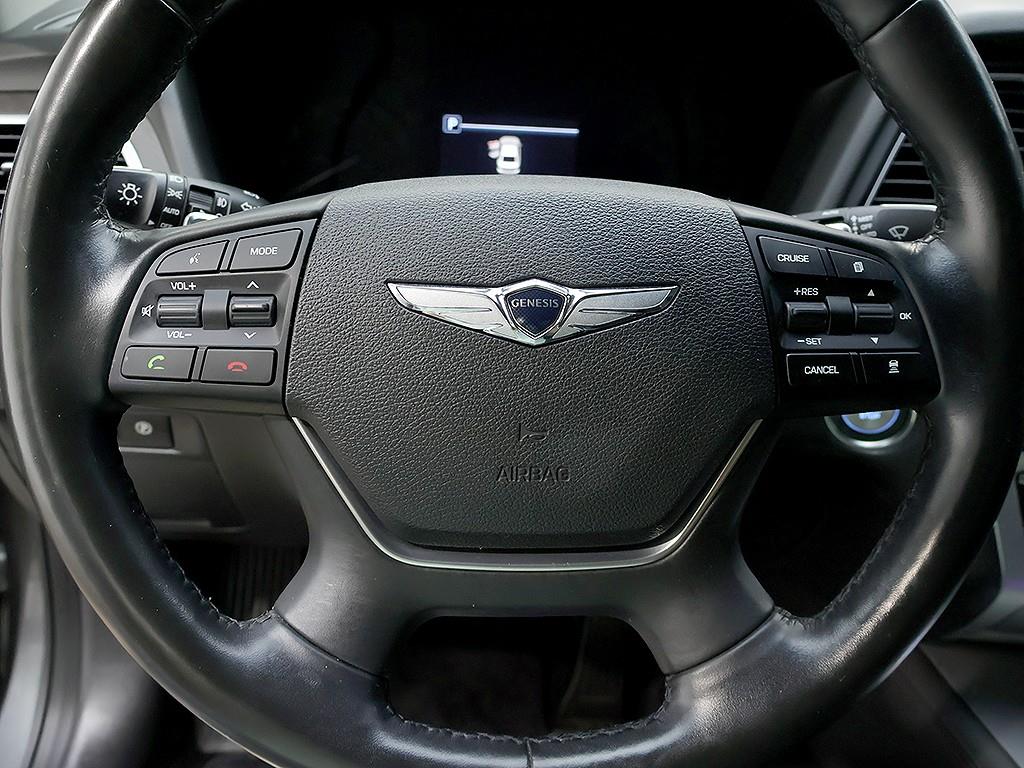 Genesis G80 — photo 15