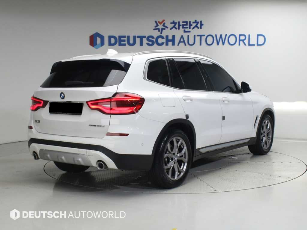 BMW X3 — photo 02