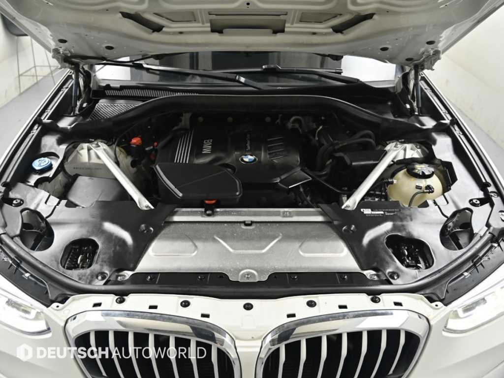 BMW X3 — photo 06