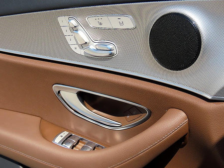Mercedes-Benz E-Class — photo 11