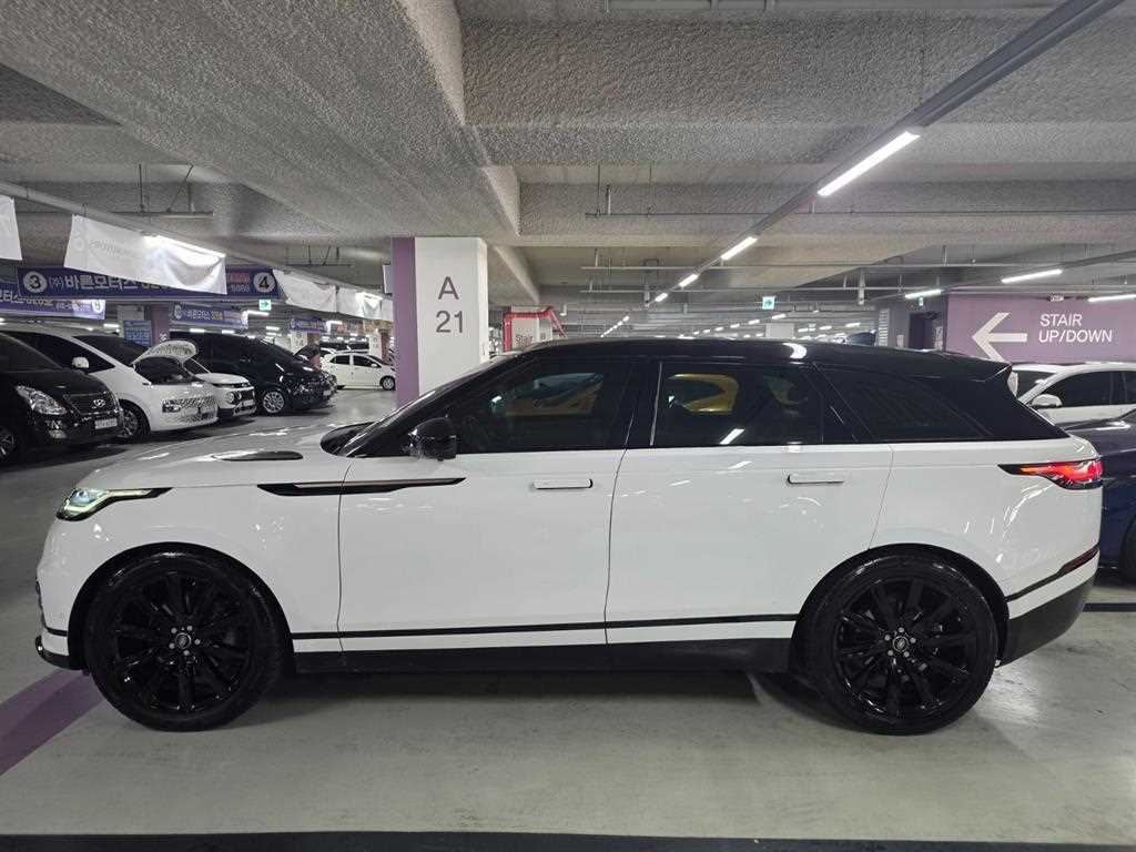 Land Rover Range Rover Velar — photo 03