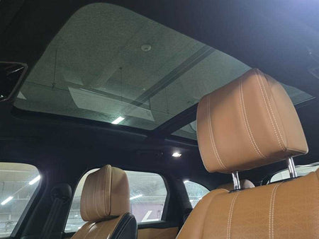 Land Rover Range Rover Velar — photo 15