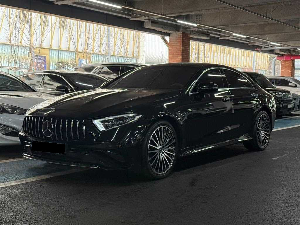 Mercedes-Benz CLS-Class — photo 02