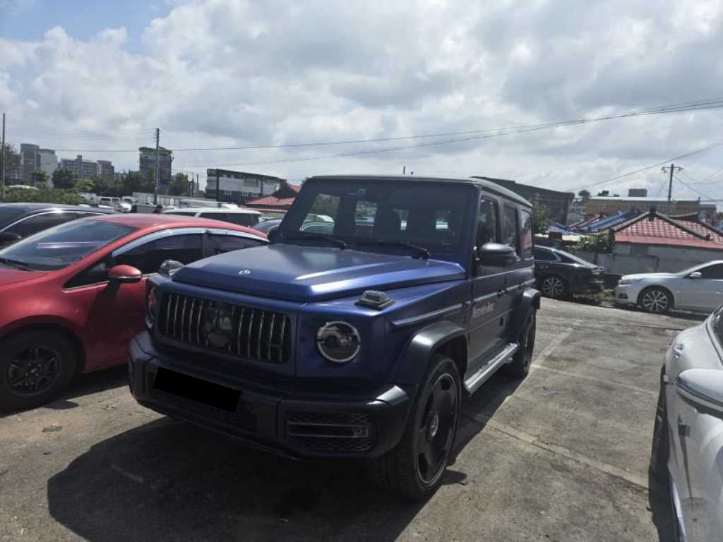 Mercedes-Benz G-Class — photo 01