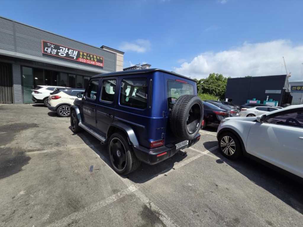Mercedes-Benz G-Class — photo 05