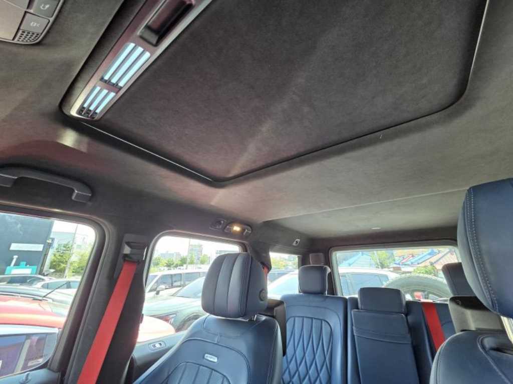 Mercedes-Benz G-Class — photo 14