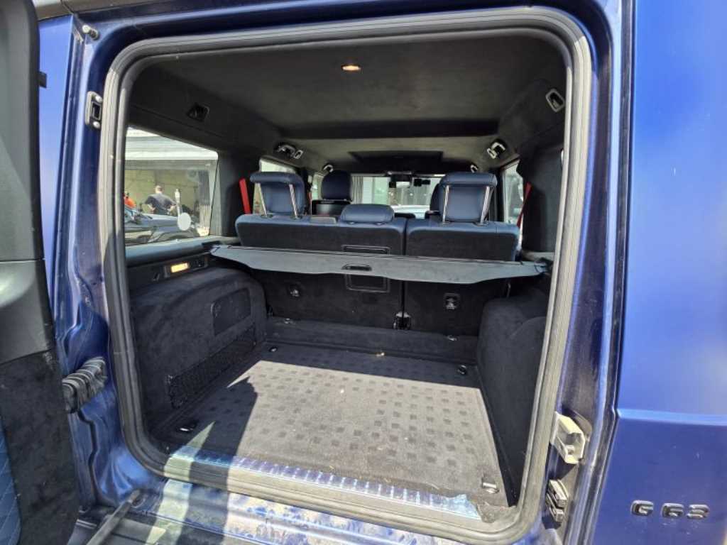 Mercedes-Benz G-Class — photo 15