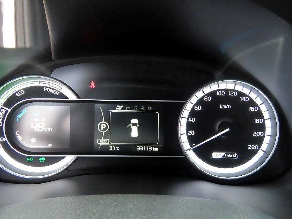 Kia Niro — photo 09