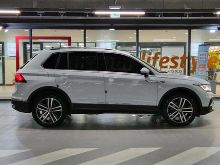 Volkswagen Tiguan — photo 03