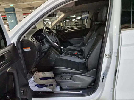 Volkswagen Tiguan — photo 06