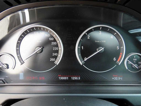 BMW X5 — photo 09