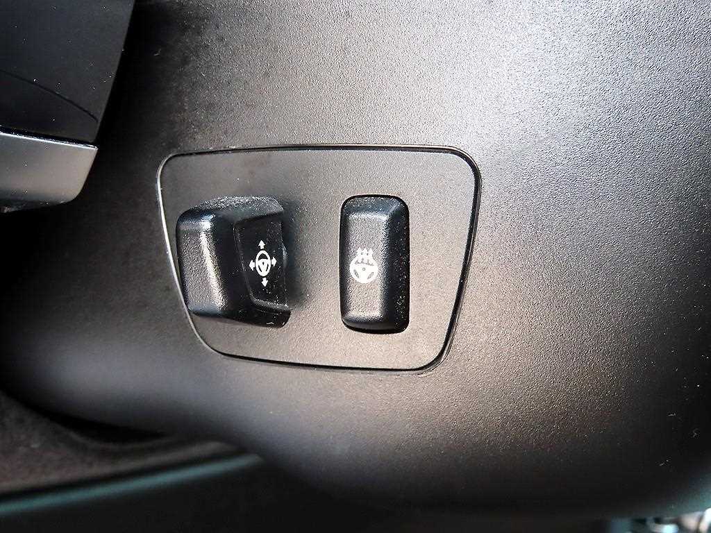 BMW X5 — photo 12