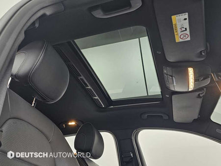 Mercedes-Benz EQC — photo 18